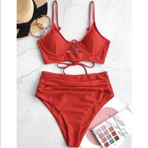 ZAFUL Lace-up Ruched Underwire Bikini Swimsuit